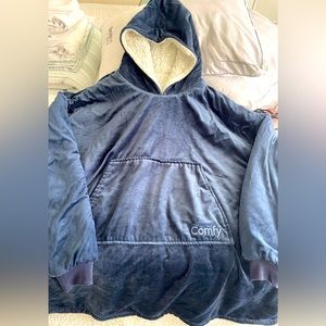 Comfy fitted blanket